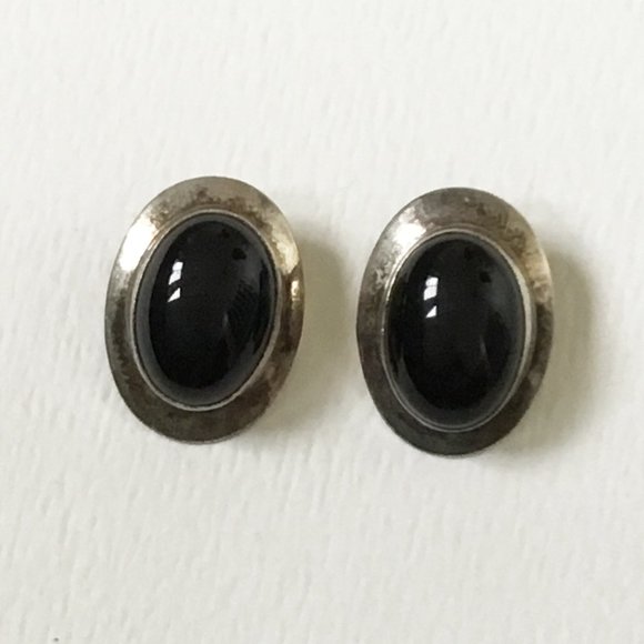 Vintage 925 Sterling Silver Black Onyx? Stone Oval Clip-On Earrings - Picture 2 of 4